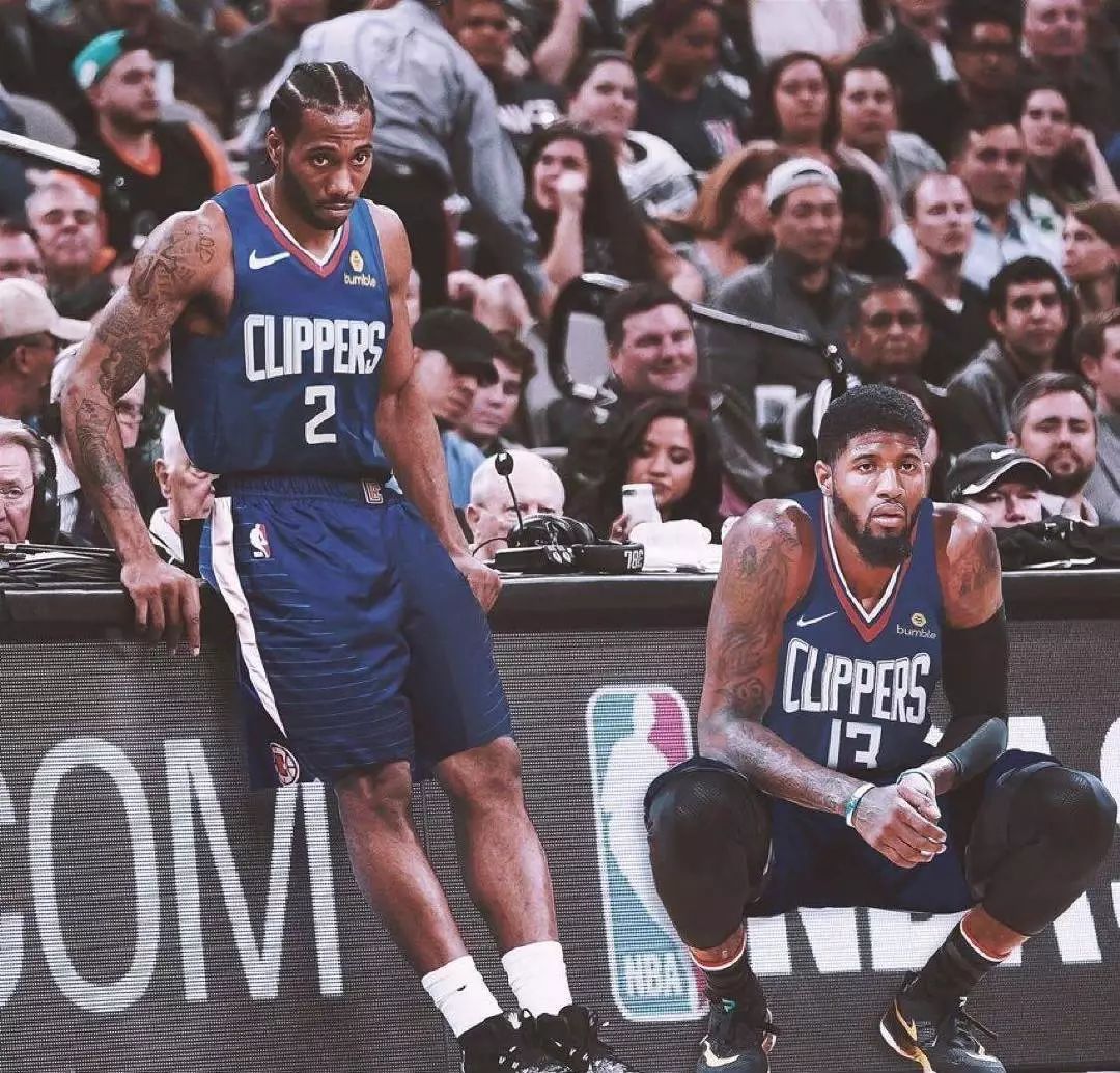 他的抬头观 他的抬头观