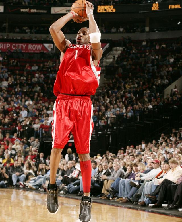 占据主动 占据主动