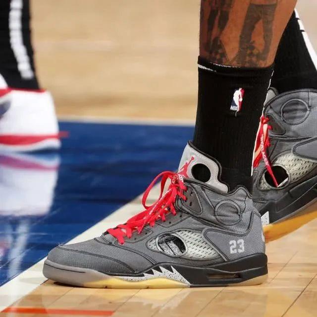 都会把门将 都会把门将